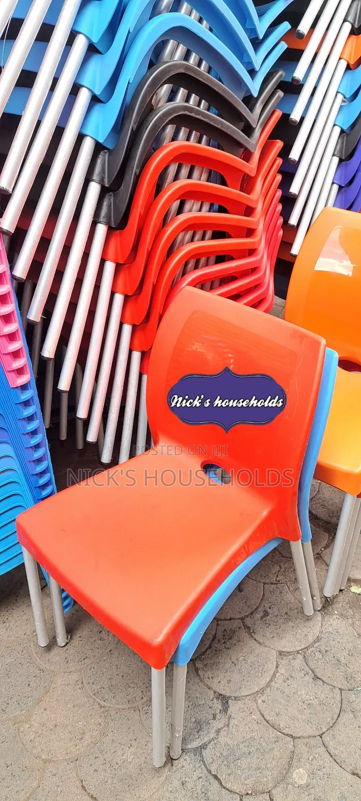 Chilly Red Plastic Chairs With Metal Silver Legs