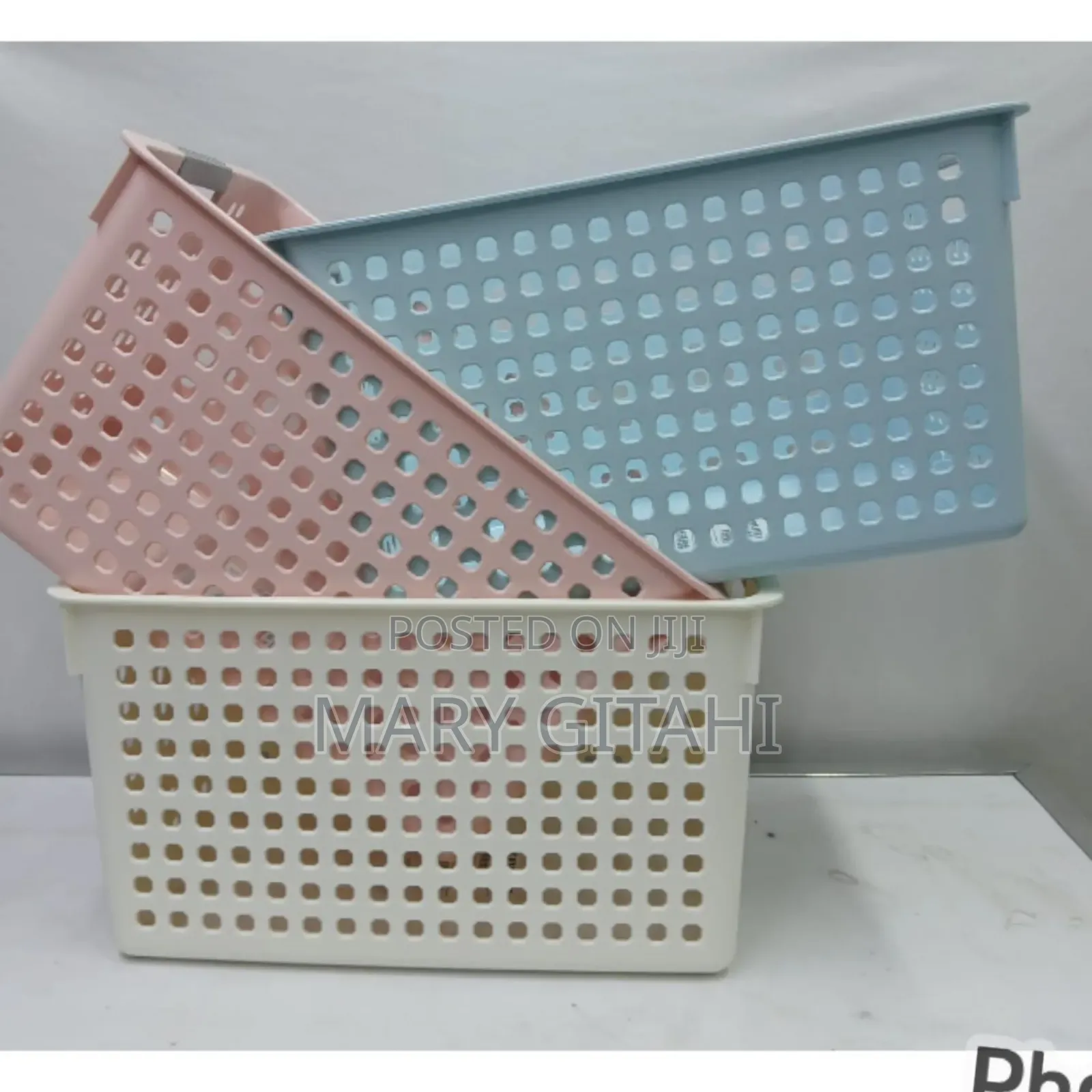 Multi Purpose Large Plastic Storage Basket 
: *32*22*17.5cm*