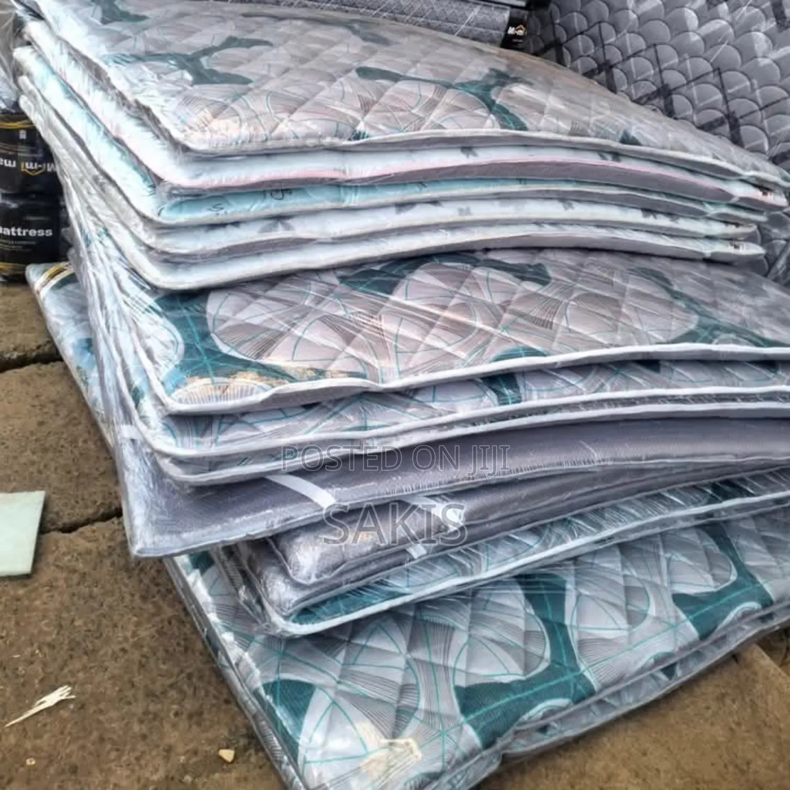 Status! 5 X 6 Soft Mattress Topper. Free Delivery