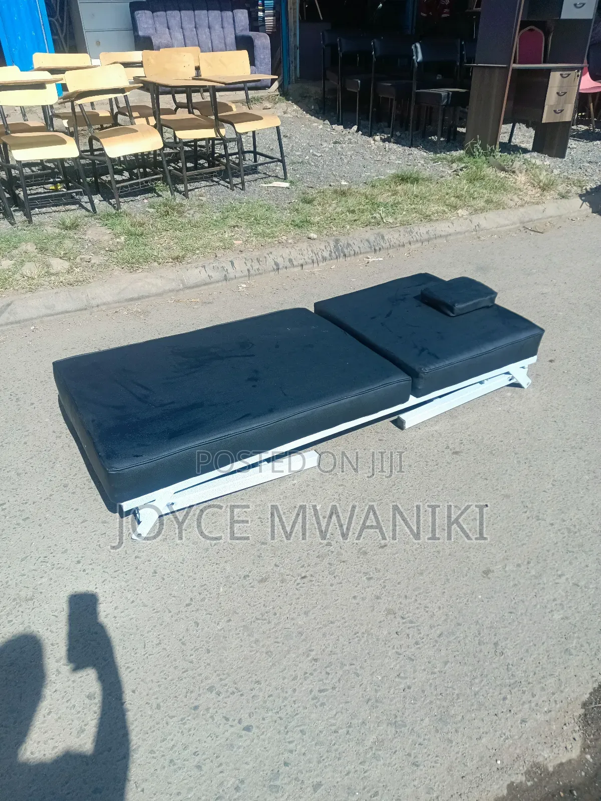 Massage Bed, White and Black Foldable
