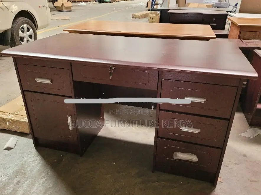 Office Tables: 140cmx70cm Wooden Simple Study Table