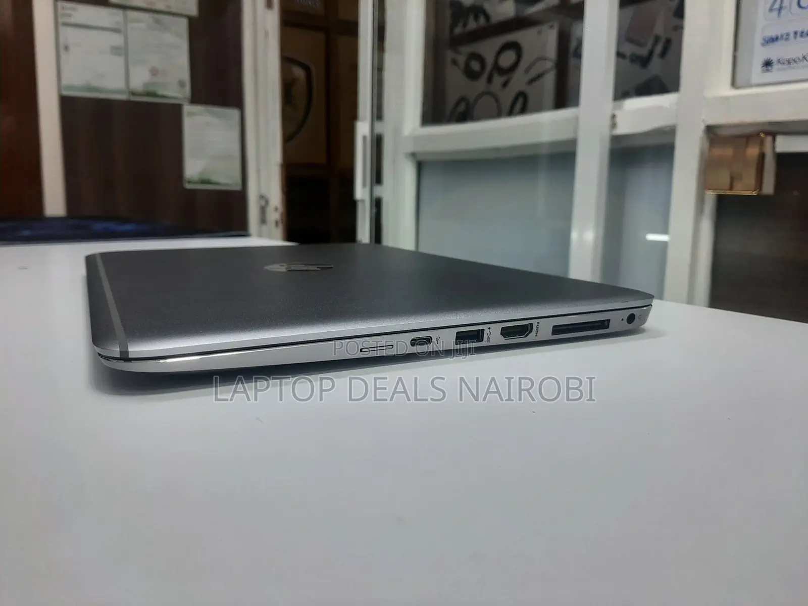 Laptop HP EliteBook 1040 G3 8GB Intel Core I5 SSD 256GB