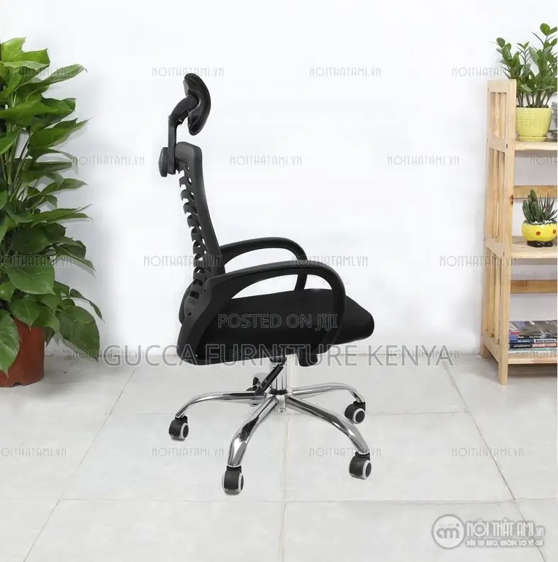 Office Chairs: Arfordable Black Headrest Mesh Swivel Chair