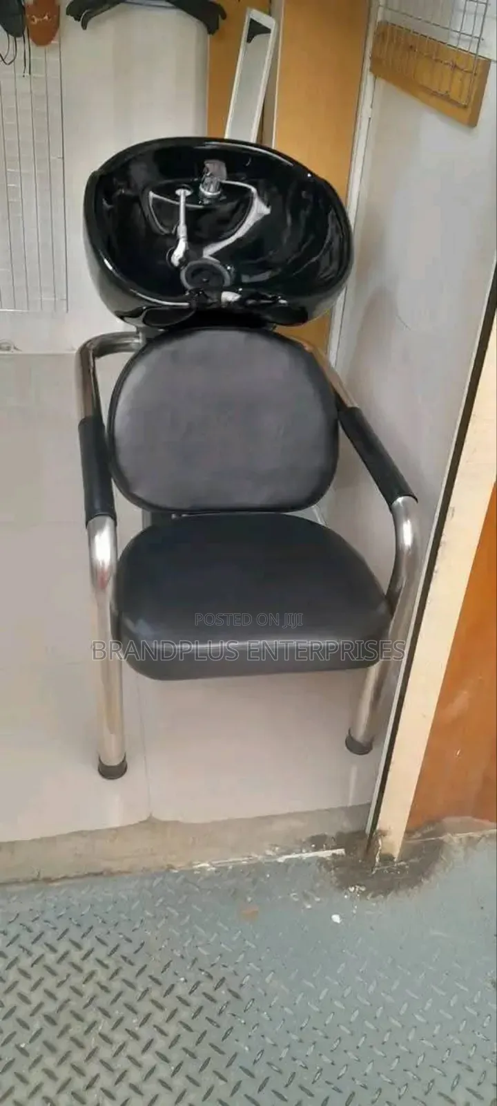 Imported Shampoo Unit
