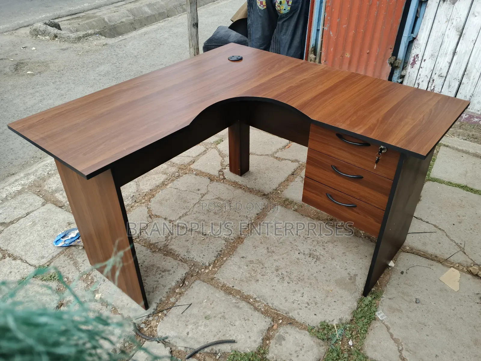 L Shaped Office Desk