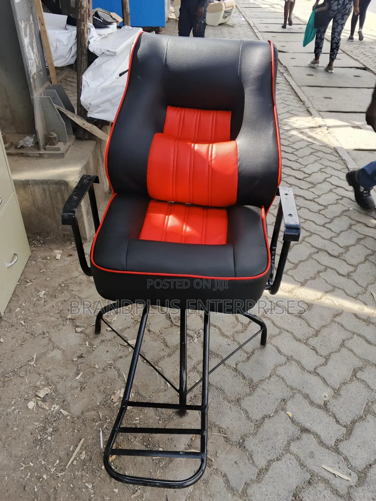 Barbershop/Kinyozi Chair