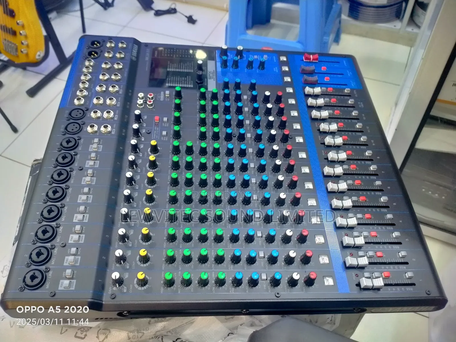 16 Plain Mixer