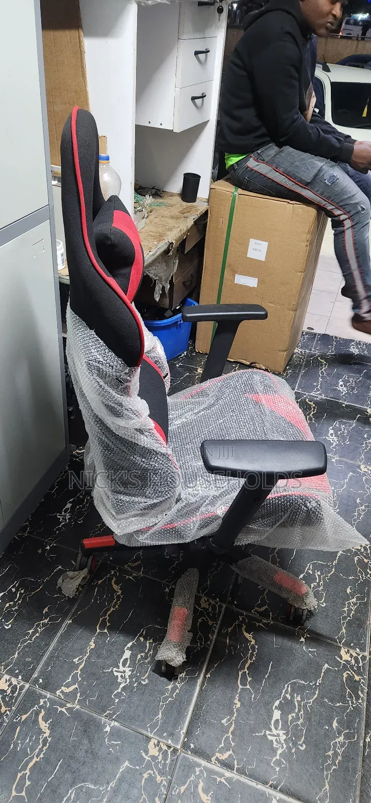 Gaming Chair/ Office Chair