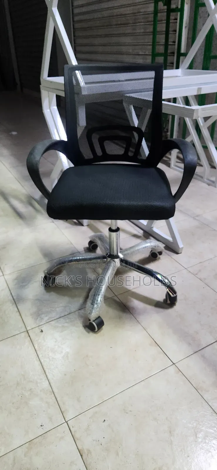 Office Chair/ Mesh Chair