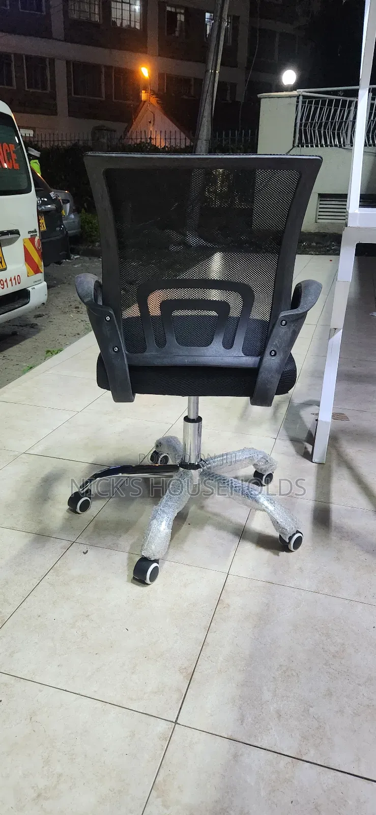 Office Chair/ Mesh Chair