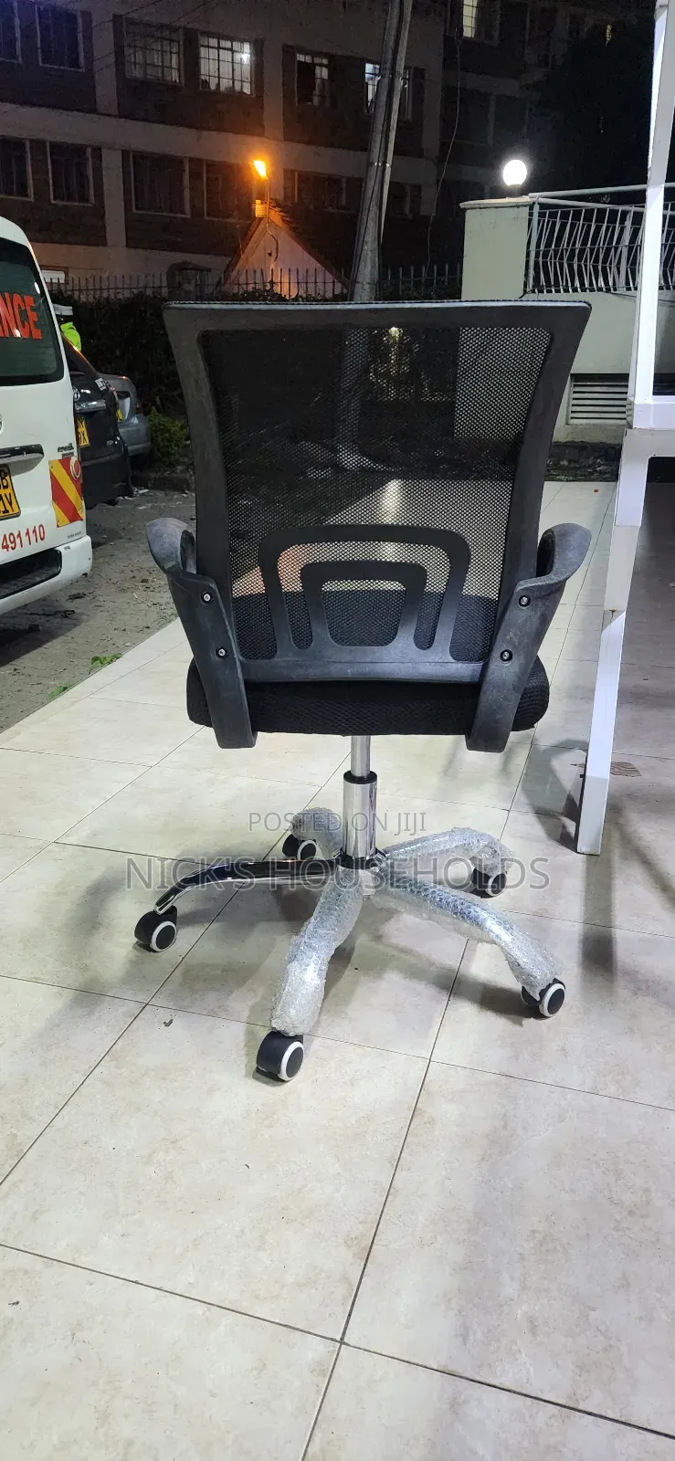 Office Chair/ Mesh Chair