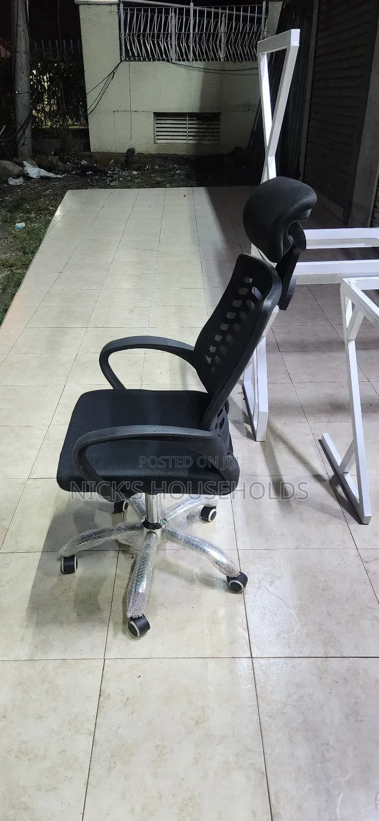 Office Chair With Headrest