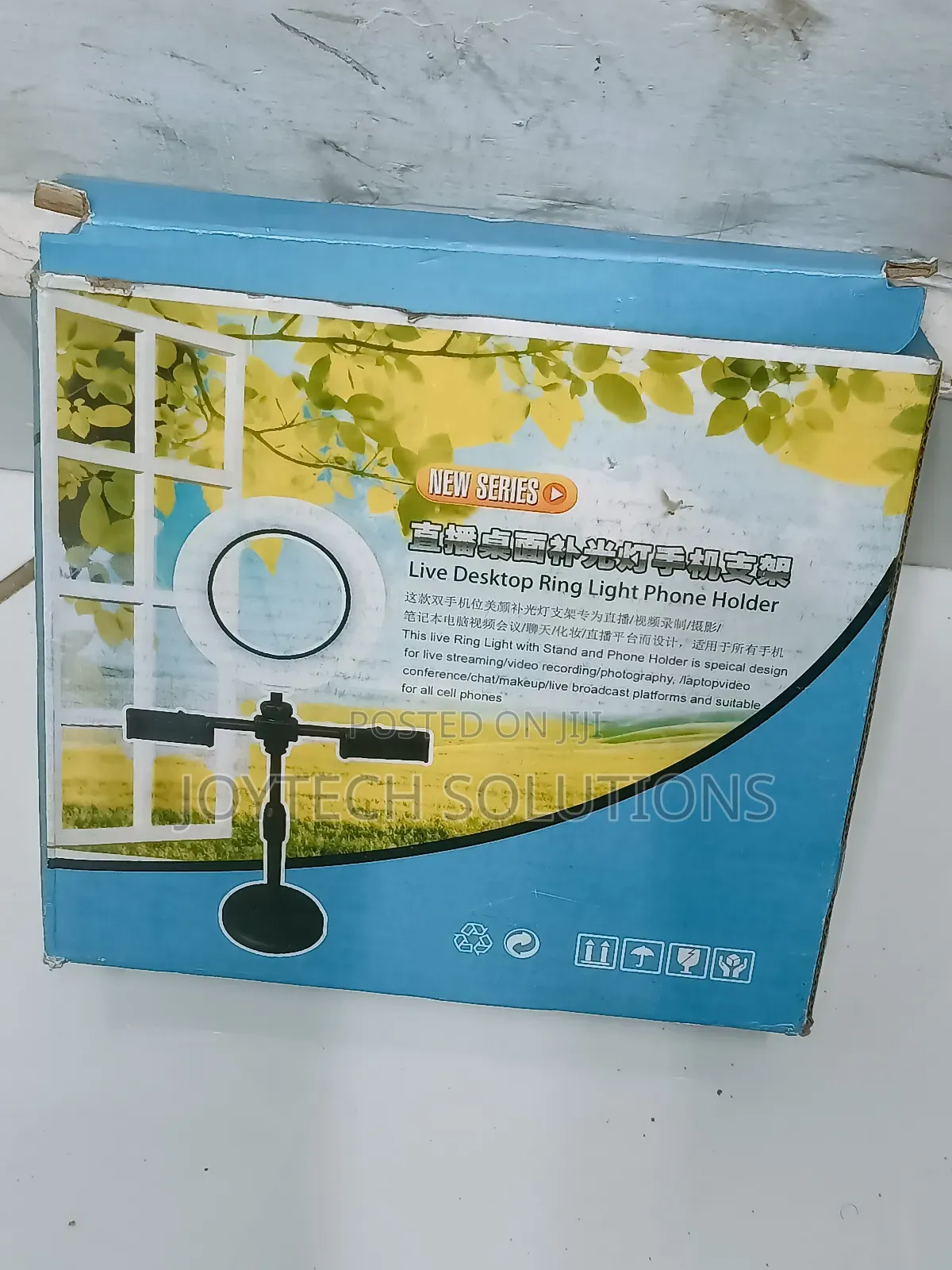 3-1 Universal Desktop Phone Holder With a Ring Light