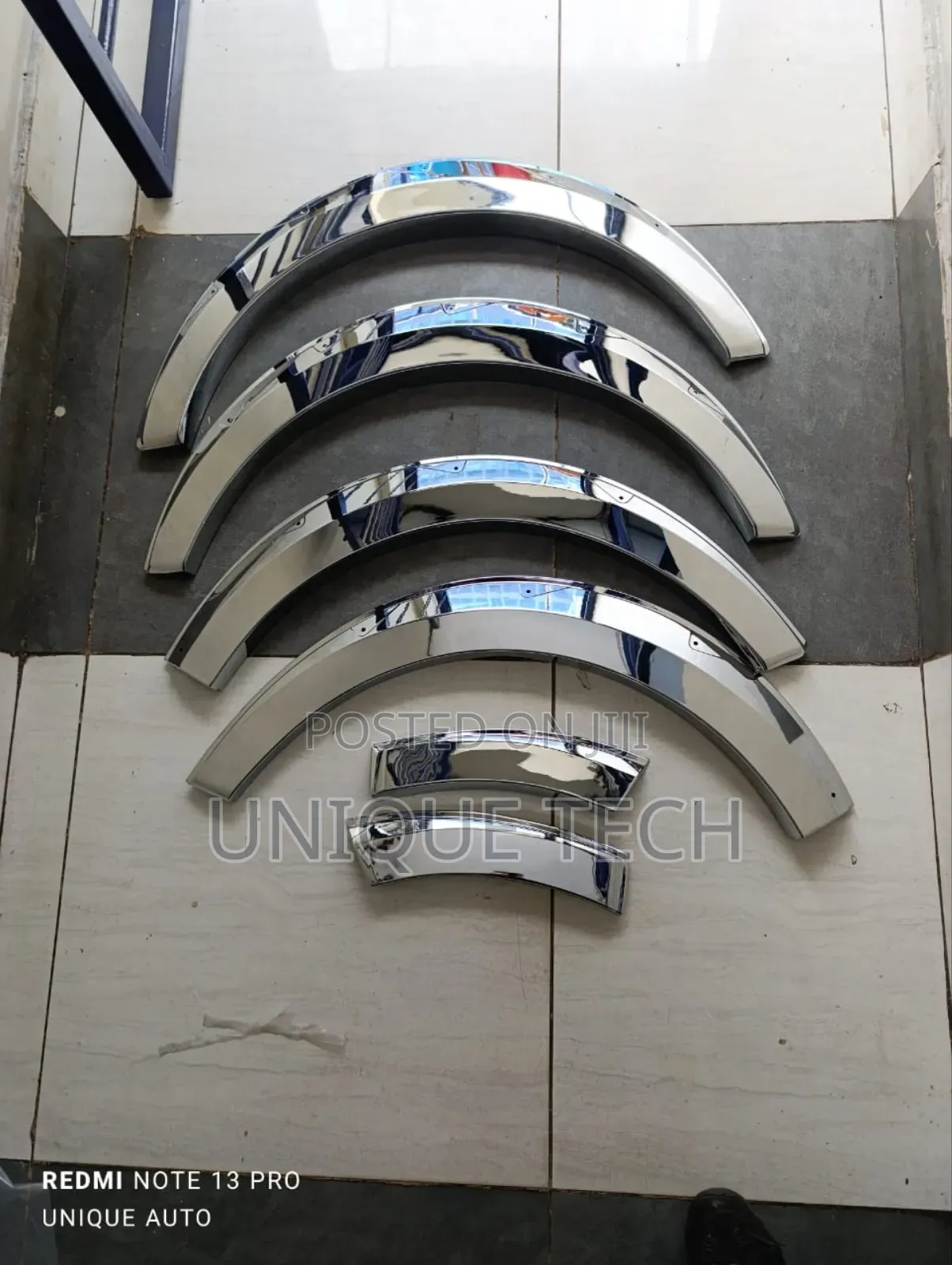 Universal Chrome Fender Flares for Toyota Hiace 7l/9l