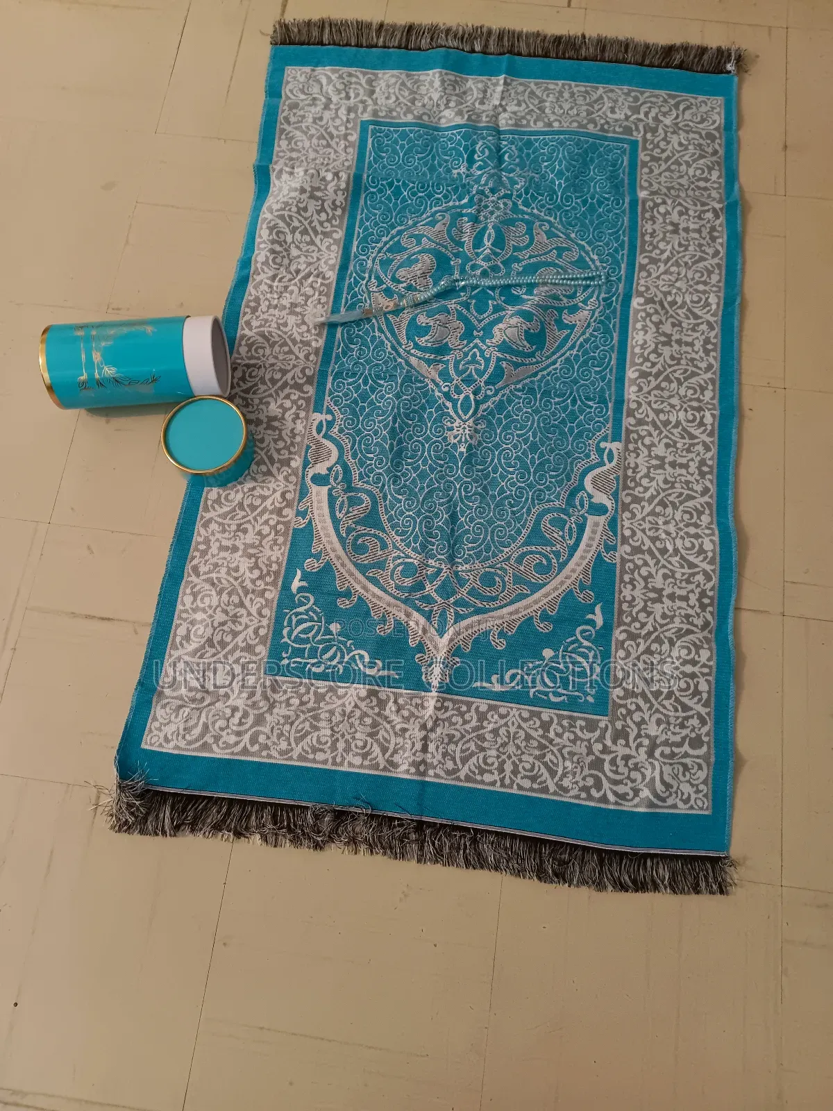 Unisex Blue Prayer Mats With Storage Cylinder and Tashbihi