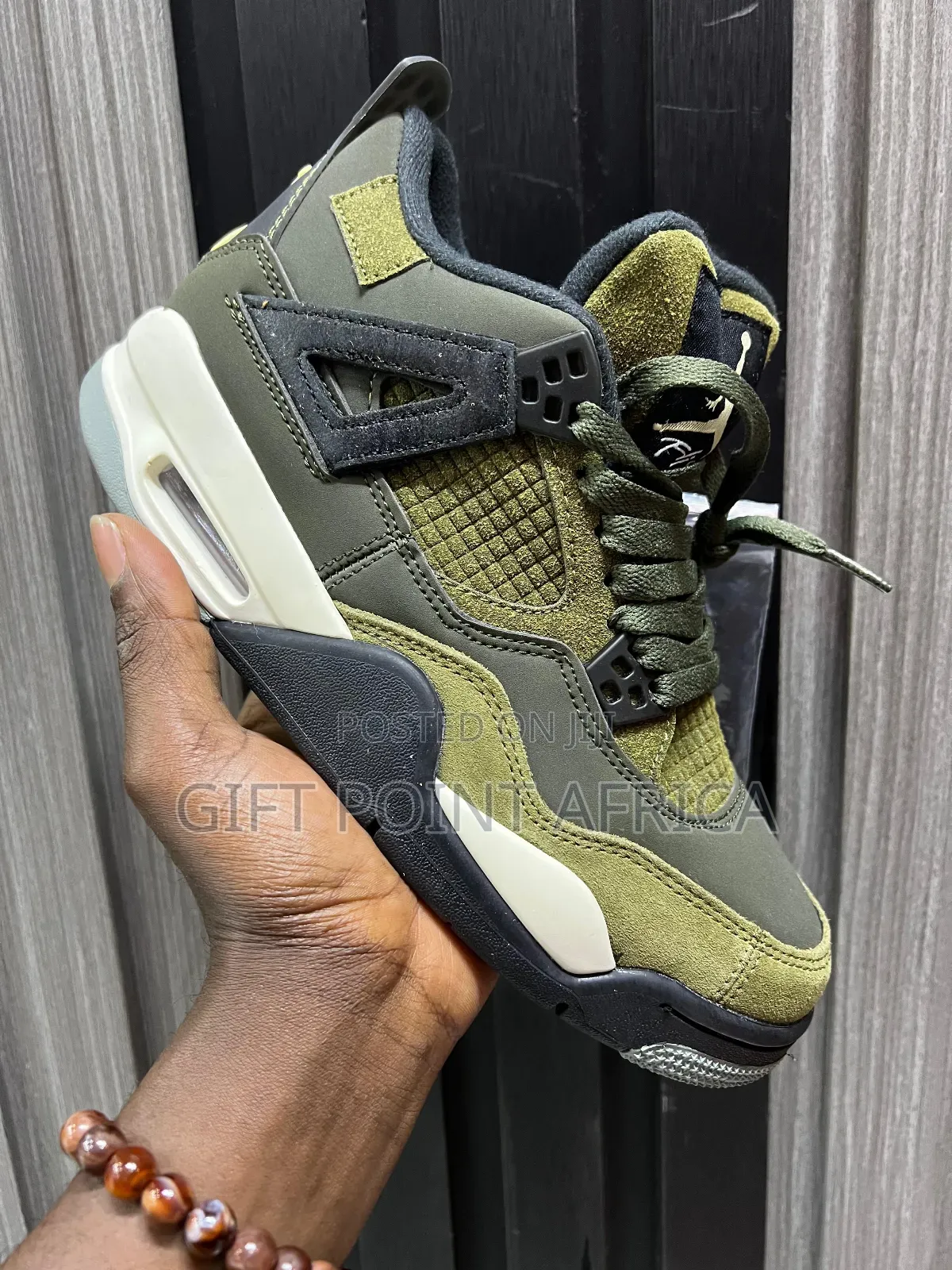 Air Jordan 4 Craft Olive Sneakers