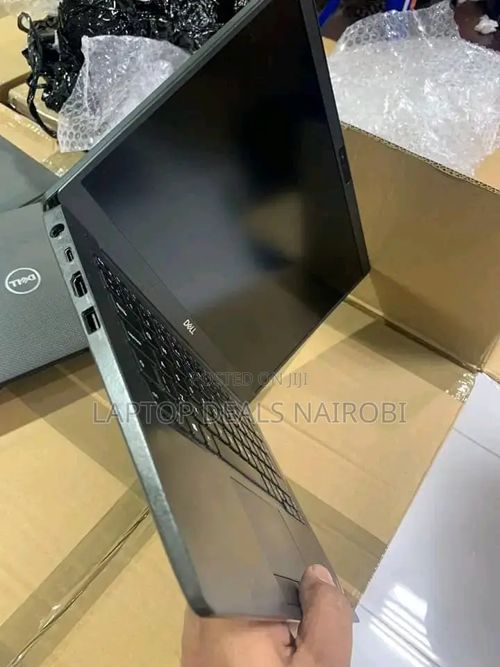 Laptop Dell Latitude 7400 8GB Intel Core I5 SSD 256GB