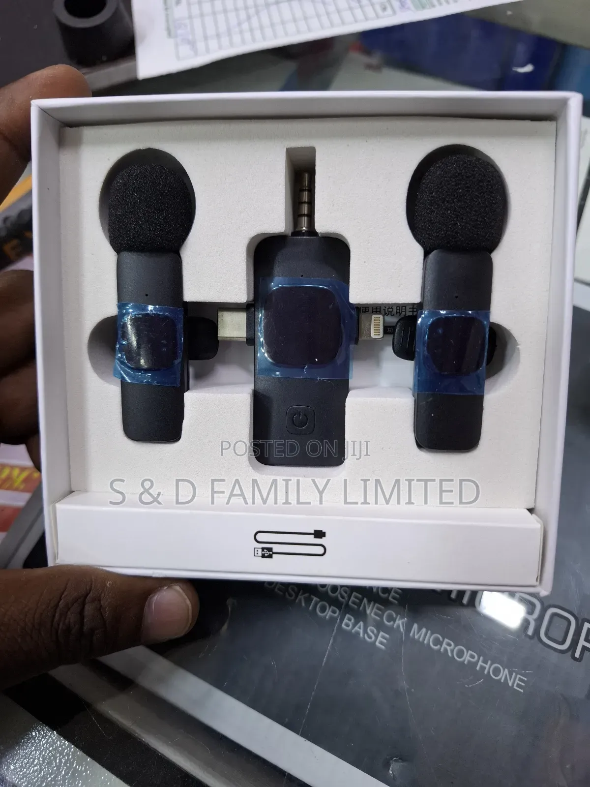 iPhone/Type C/3.5 Phone Wireless Microphone