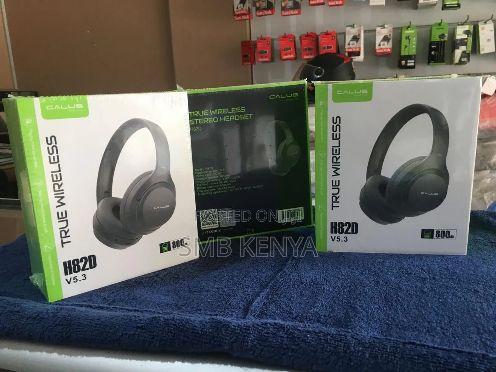 Headphones H82d