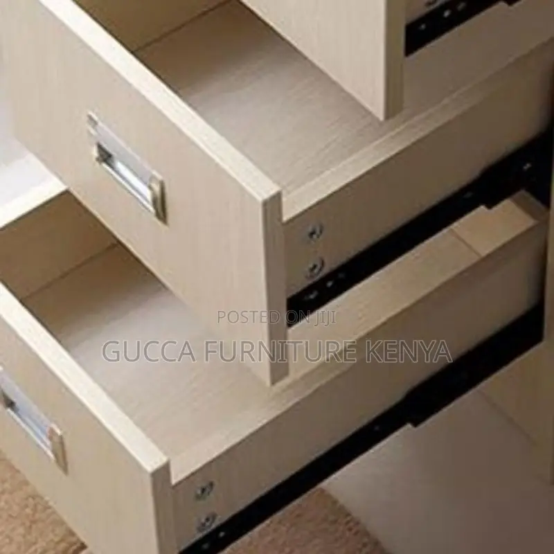 Clerical Desking:120cm Sleek Home Wooden Office Desk