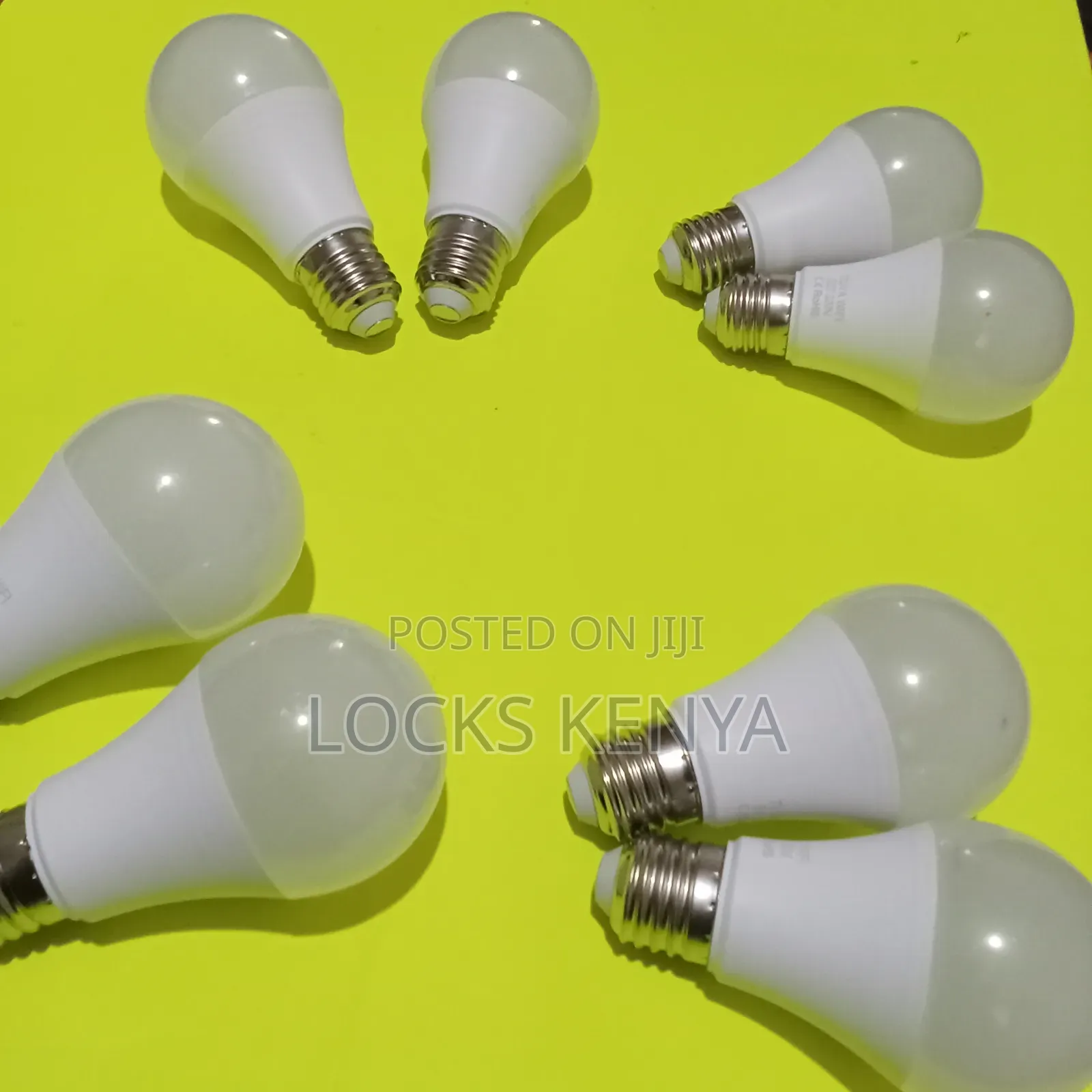 Colour Changing Smart Bulbs