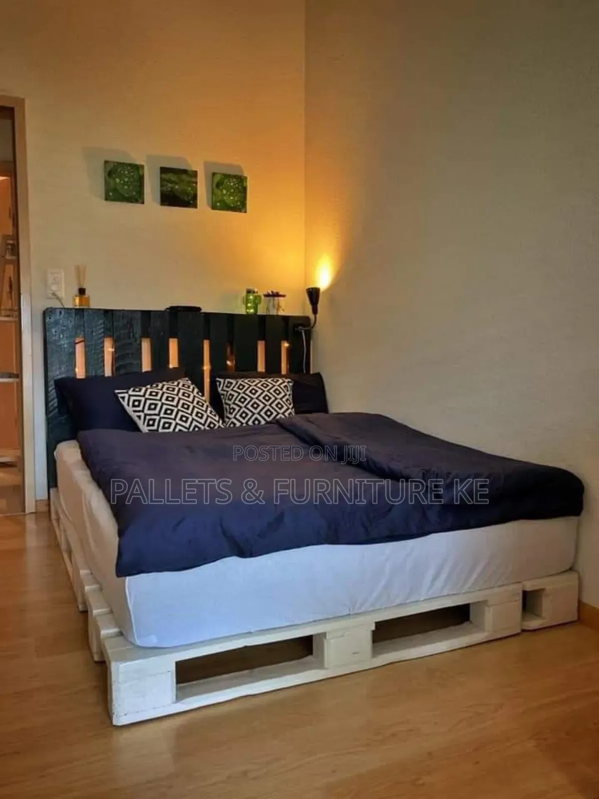 Linen Wood Pallet Bed