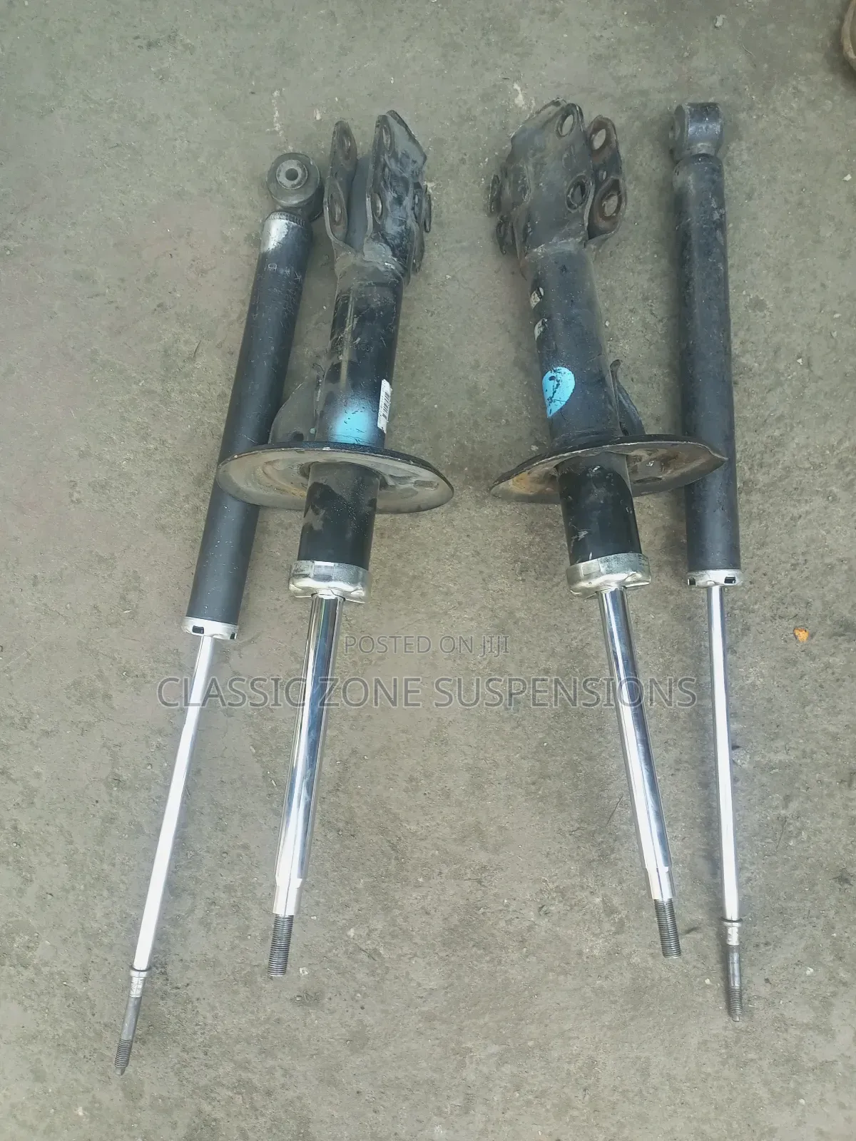 Toyota Vitz Back and Front Shocks