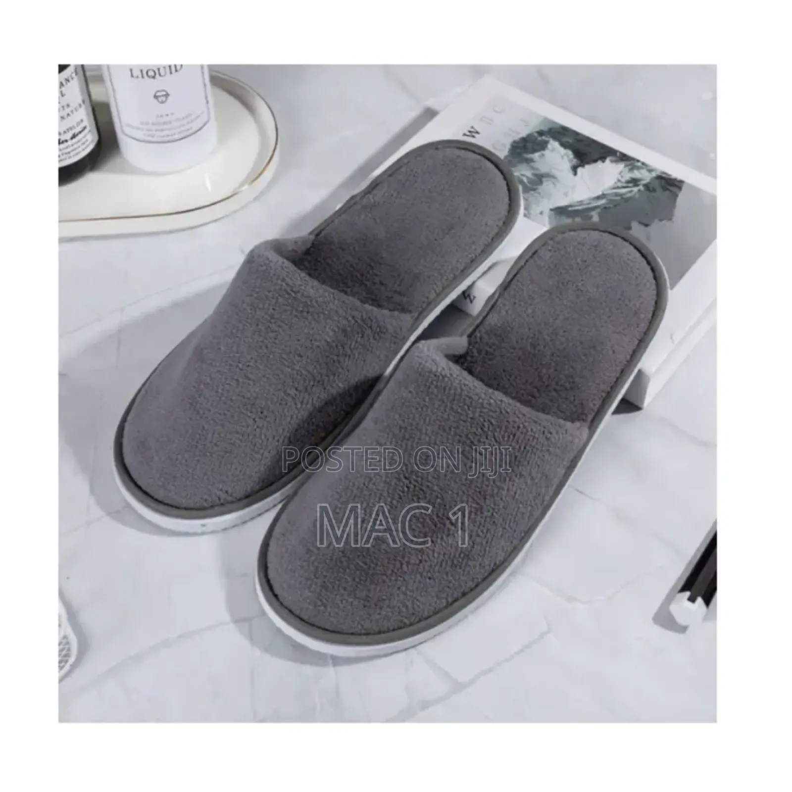 Kings Collection Indoor Slippers