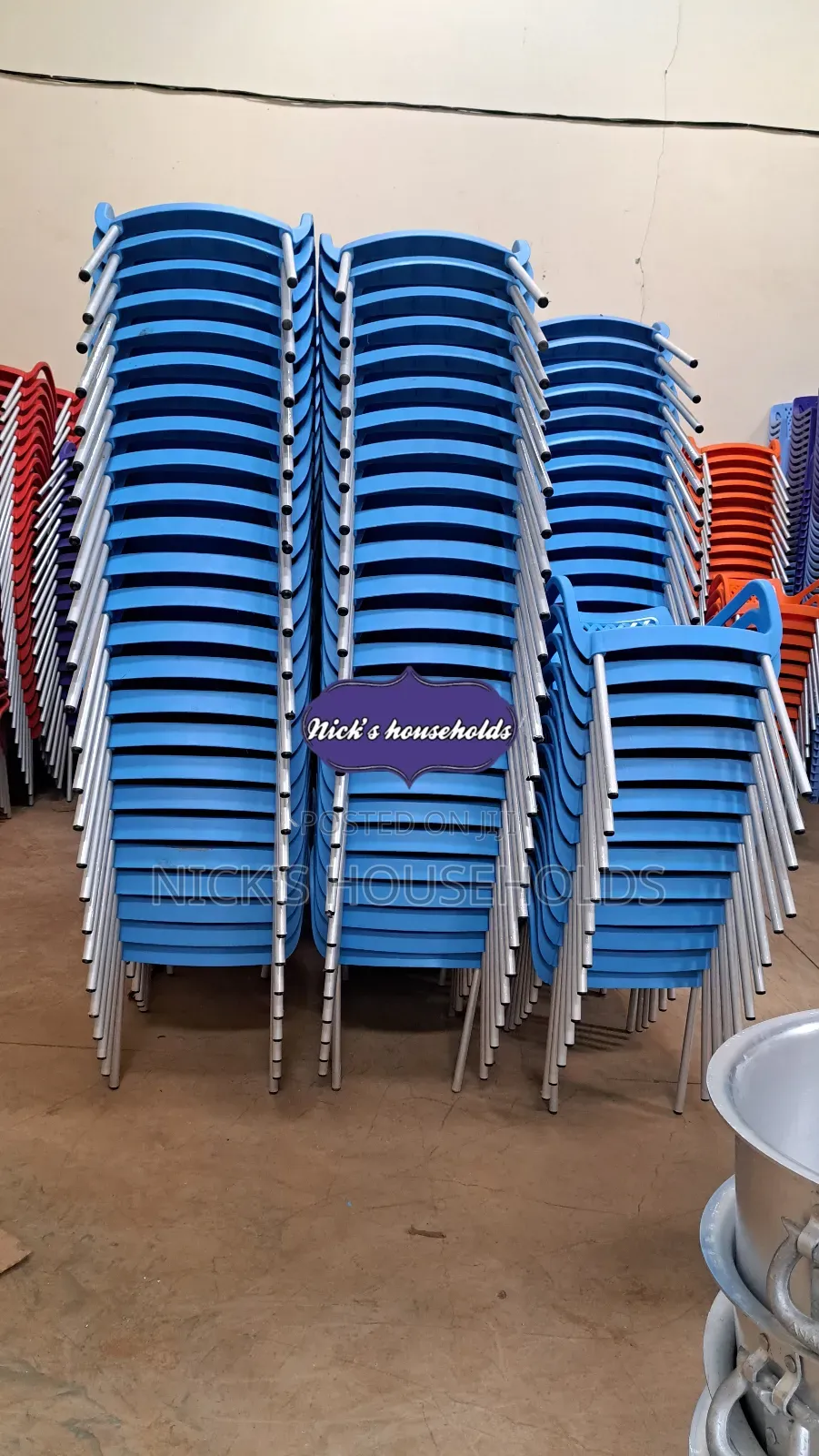 Light Plastic Chairs With Metallic Legs Wholesale Prices