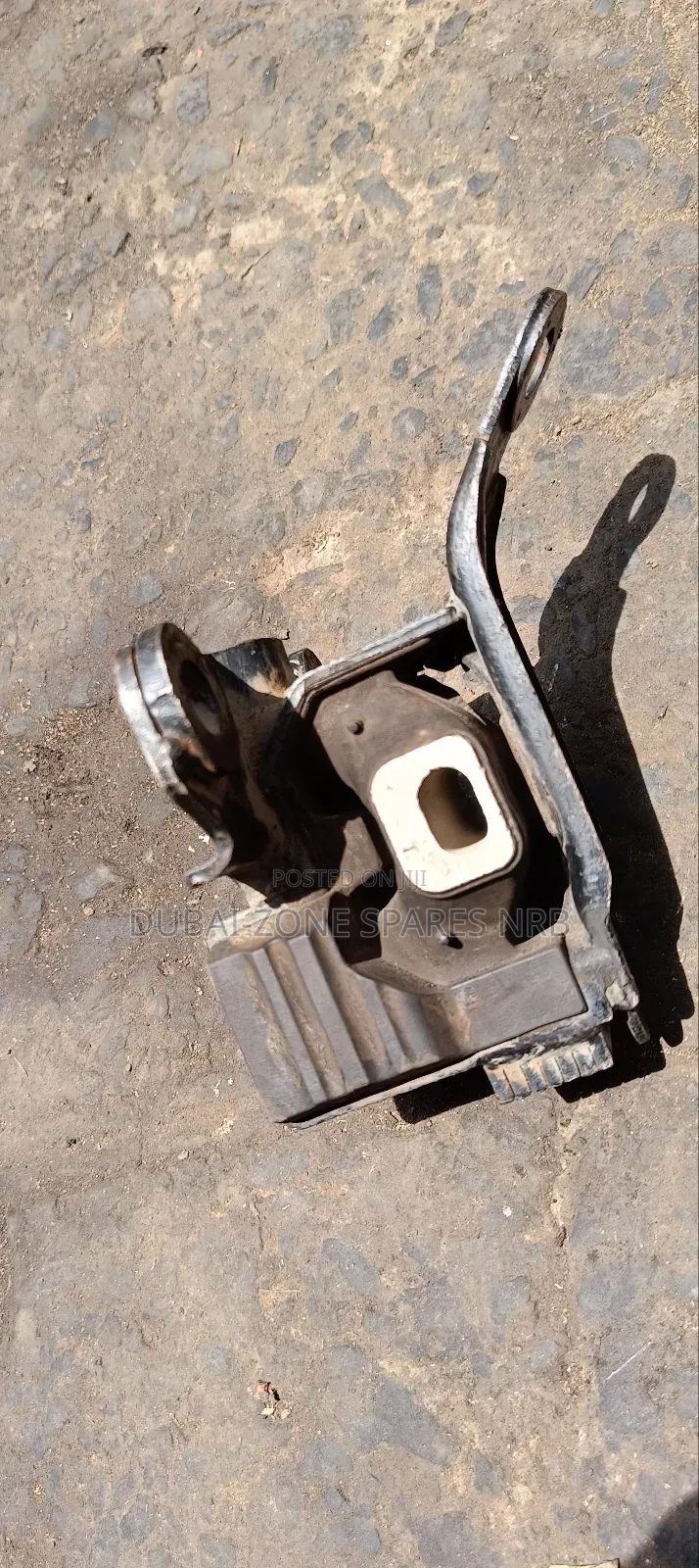 Gearbox Mount Demio 2016.