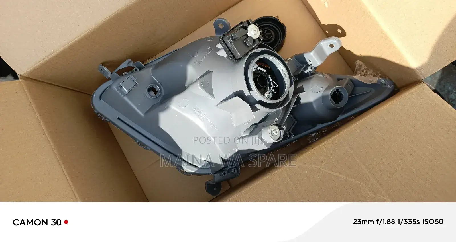 Toyota Ist Head Right