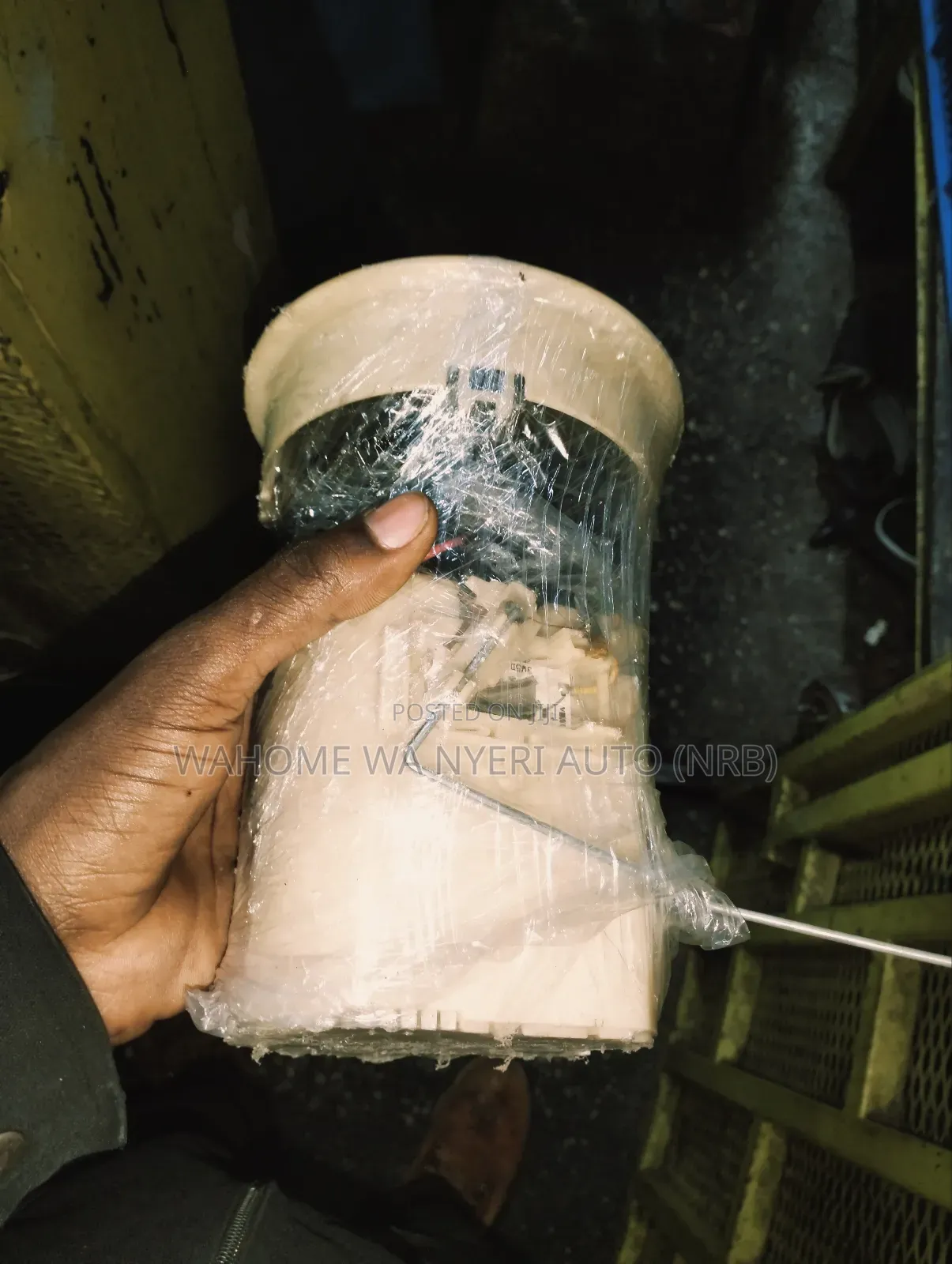 Fuel Pump Mazda Demio