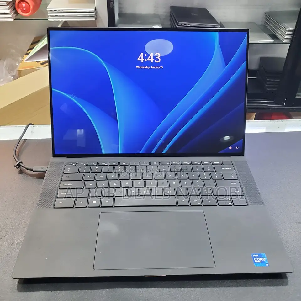 Laptop Dell Precision 5570 16GB Intel Core I7 SSD 512GB