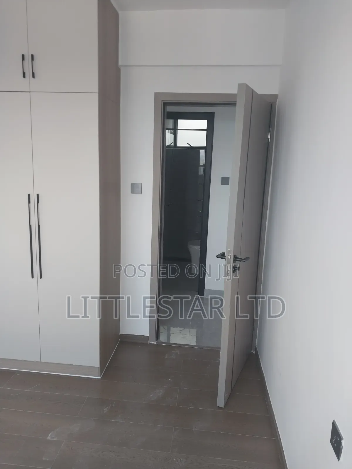 1bdrm Apartment in Golden Mango Heights, Kilimani for sale
