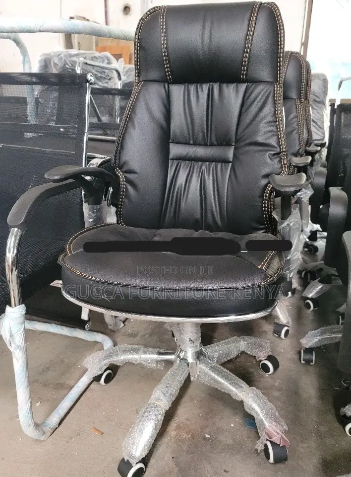 Office Chairs: Generic Leather Lumber Office Chair in Black