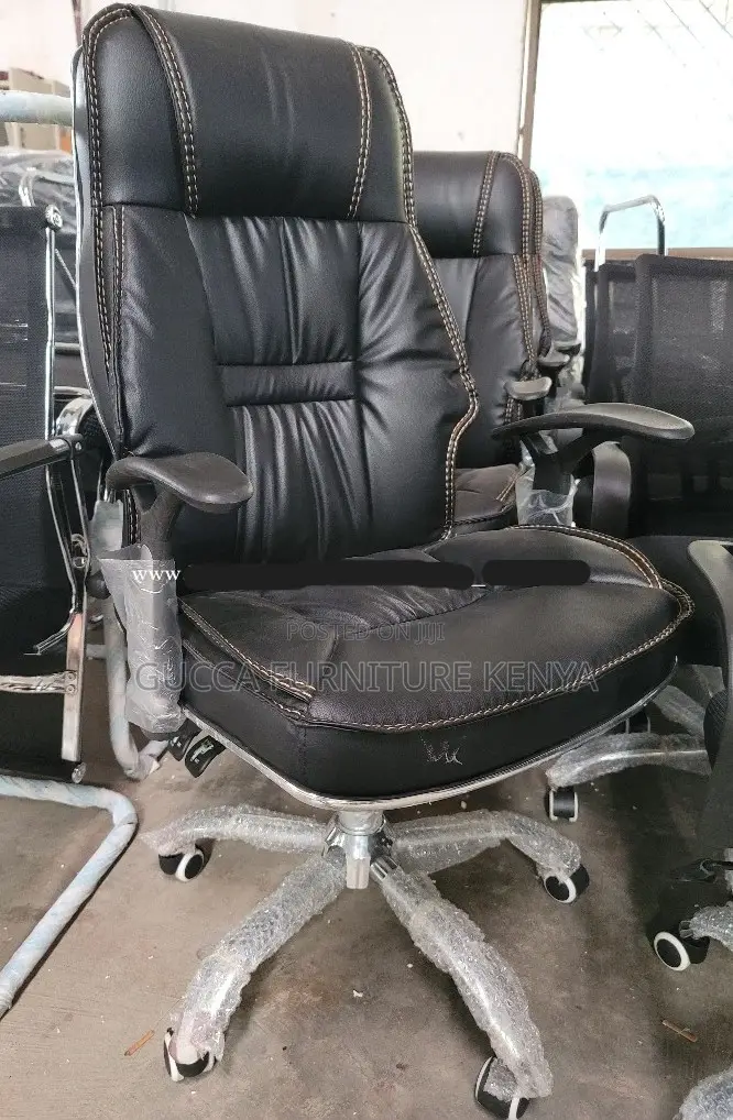 Office Chairs: Generic Leather Lumber Office Chair in Black