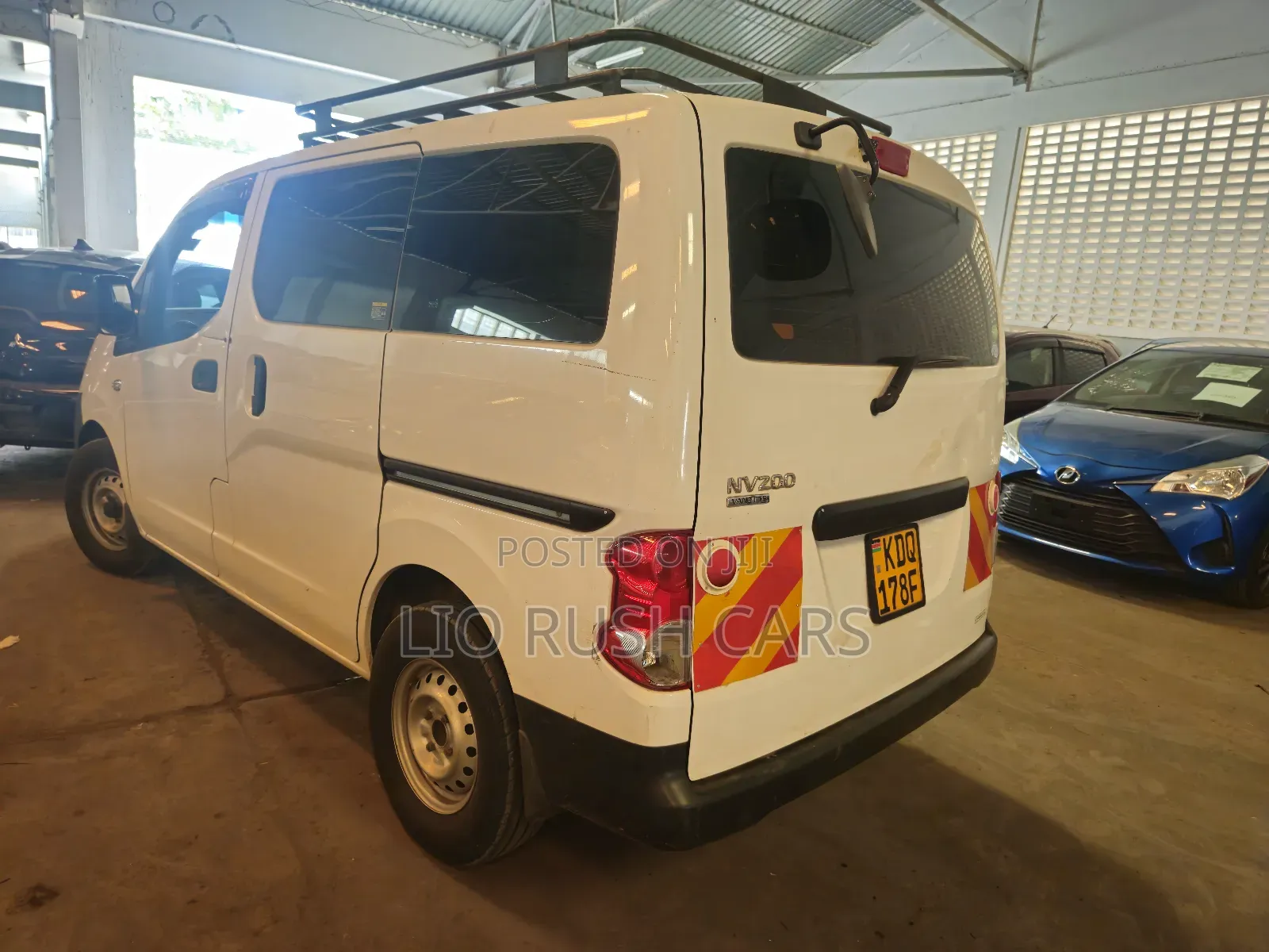 Nissan Vanette 2017 White