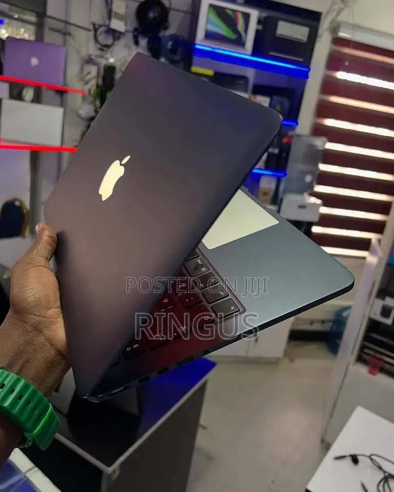 Laptop Apple MacBook Pro 2014 8GB Intel Core I5 SSD 256GB