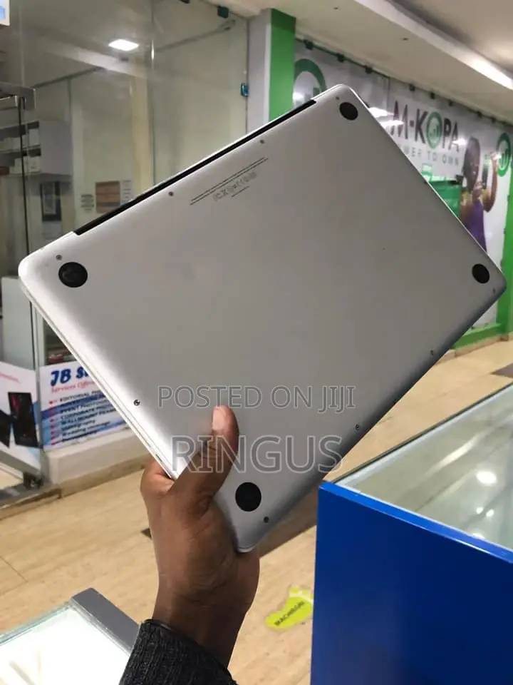 Laptop Apple MacBook Pro 2012 8GB Intel Core I5 SSD 256GB