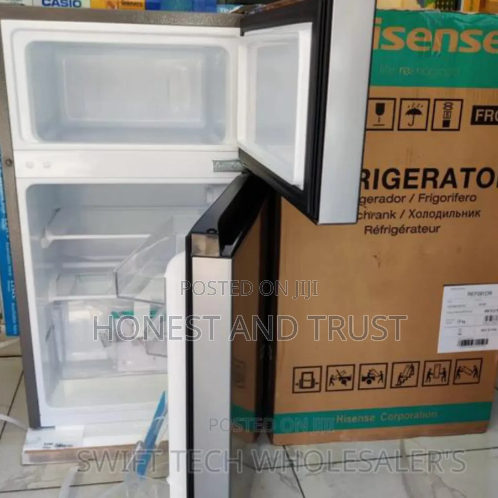 91 Litres Double Door Hisense Refrigerator