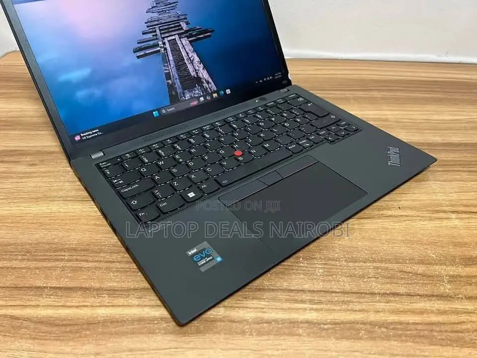 Laptop Lenovo ThinkPad X13 Gen 2 8GB Intel Core I5 SSD 512GB