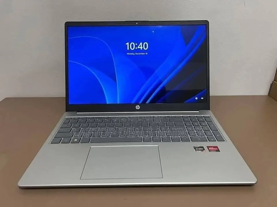 Laptop HP 15 8GB AMD Ryzen 7 SSD 256GB