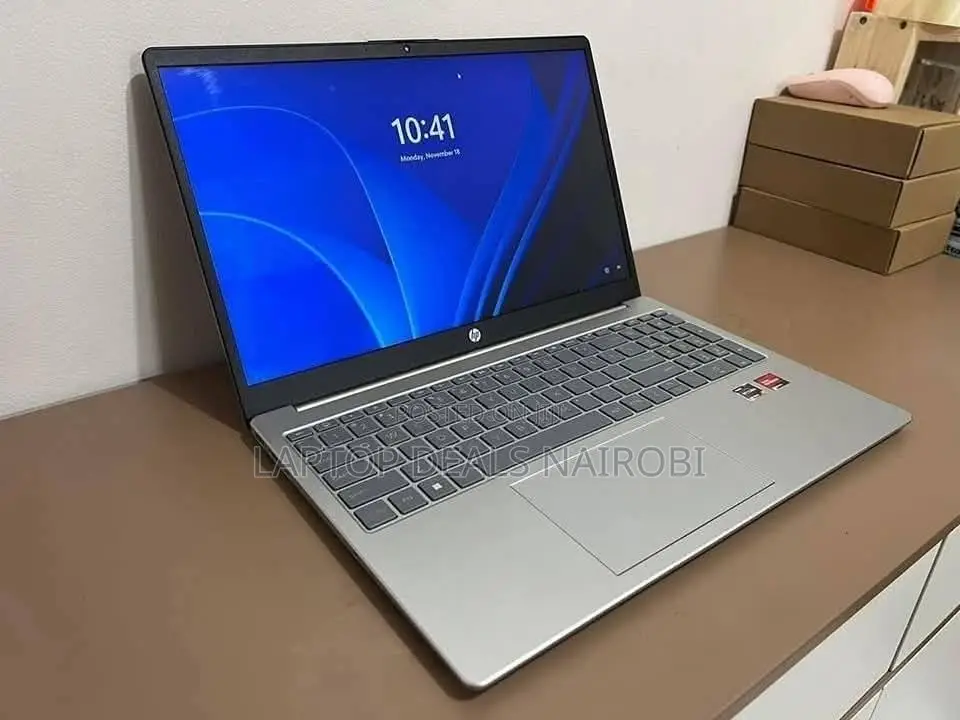 Laptop HP 15 8GB AMD Ryzen 7 SSD 256GB