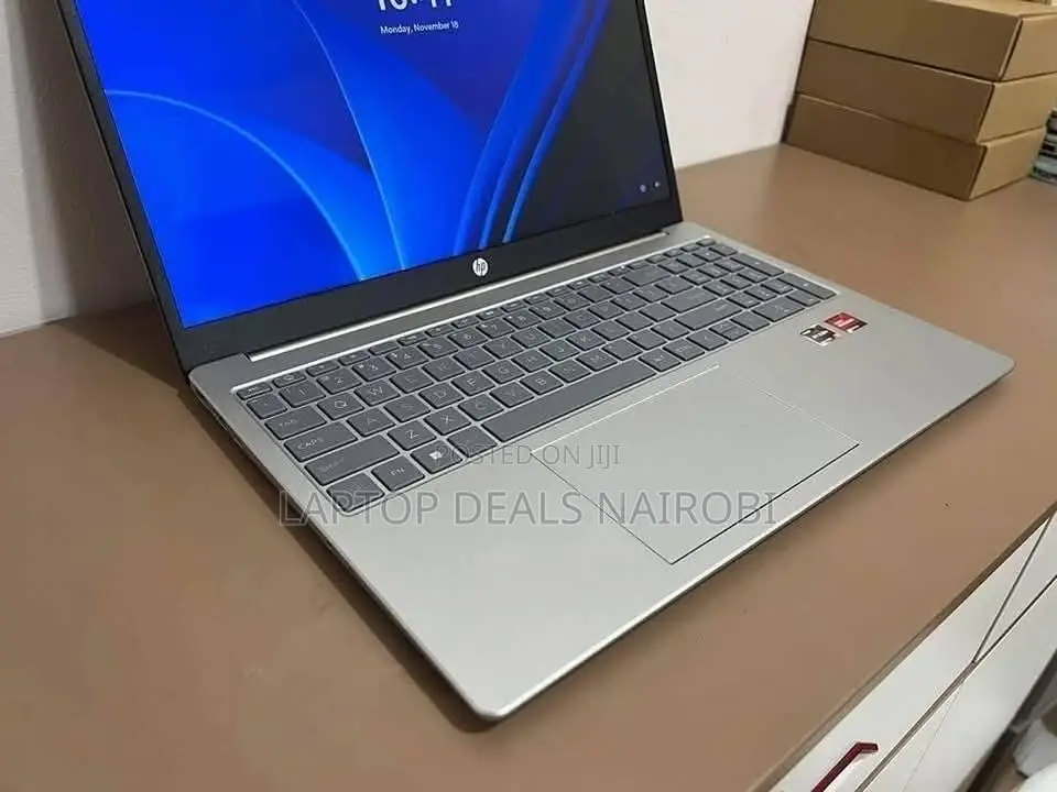 Laptop HP 15 8GB AMD Ryzen 7 SSD 256GB