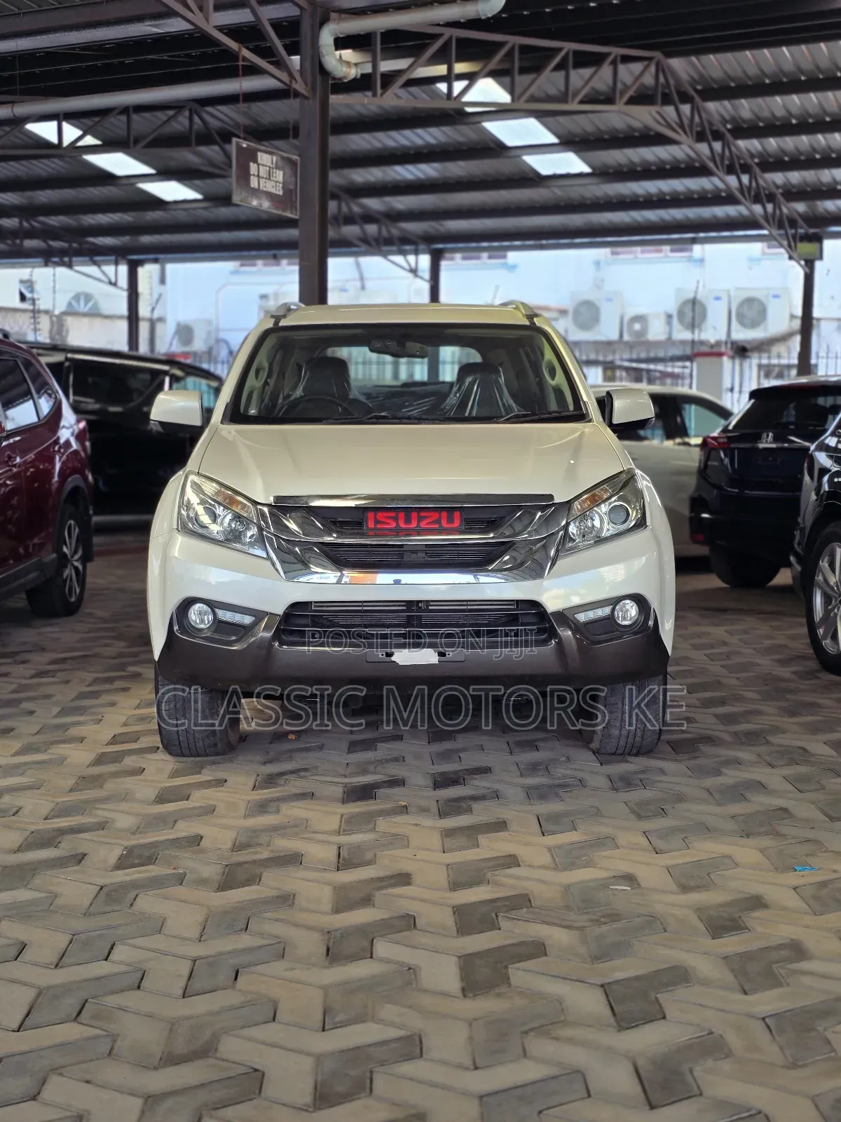 Isuzu MU-X 2.5 Ddi VGS 2018 White