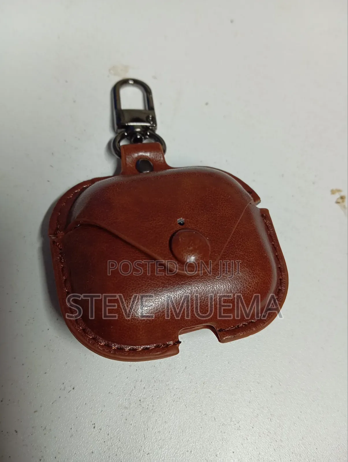 Earpods Protective Case.