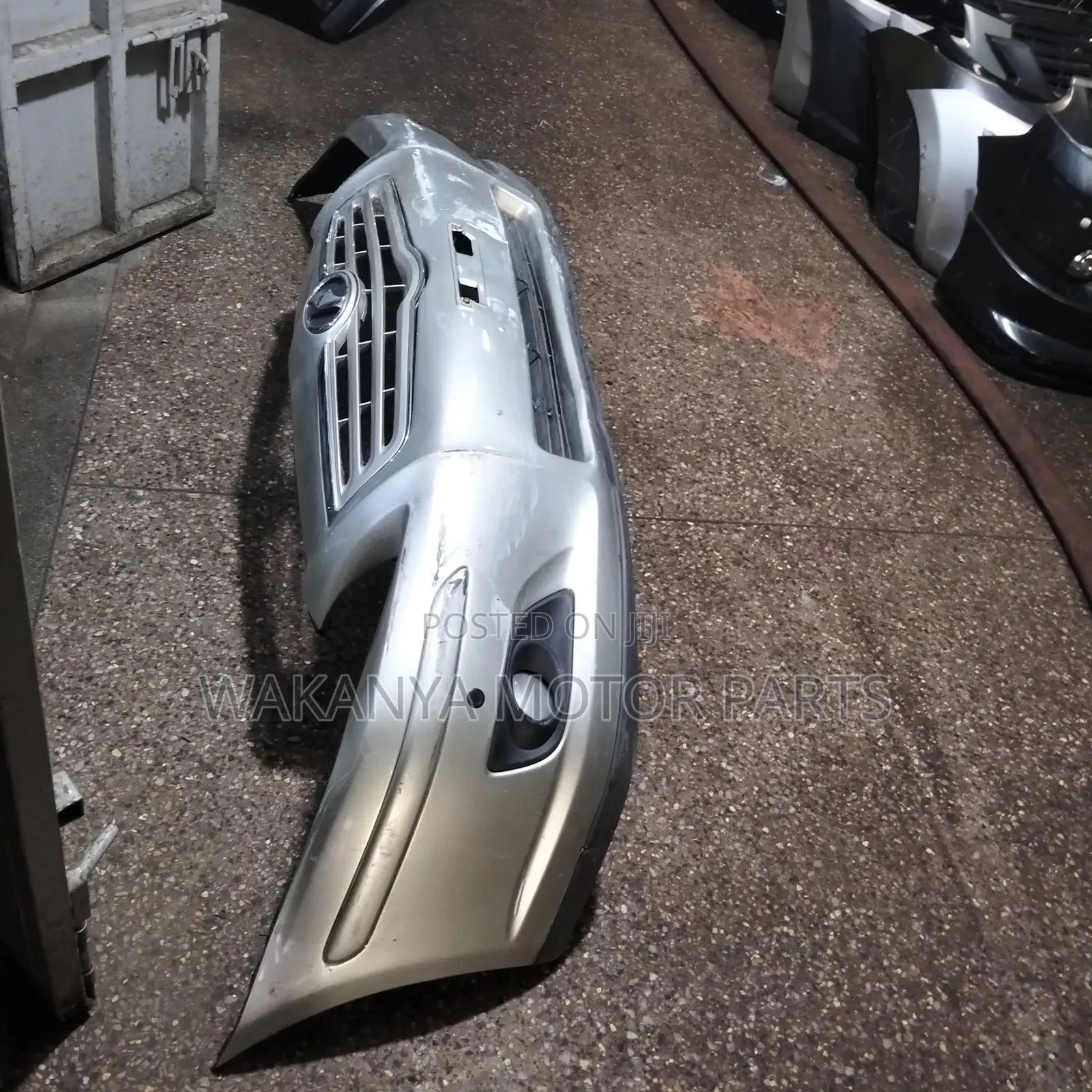 Toyota Avensis 2006/2007/08 Front Bumper Complete With Fogs