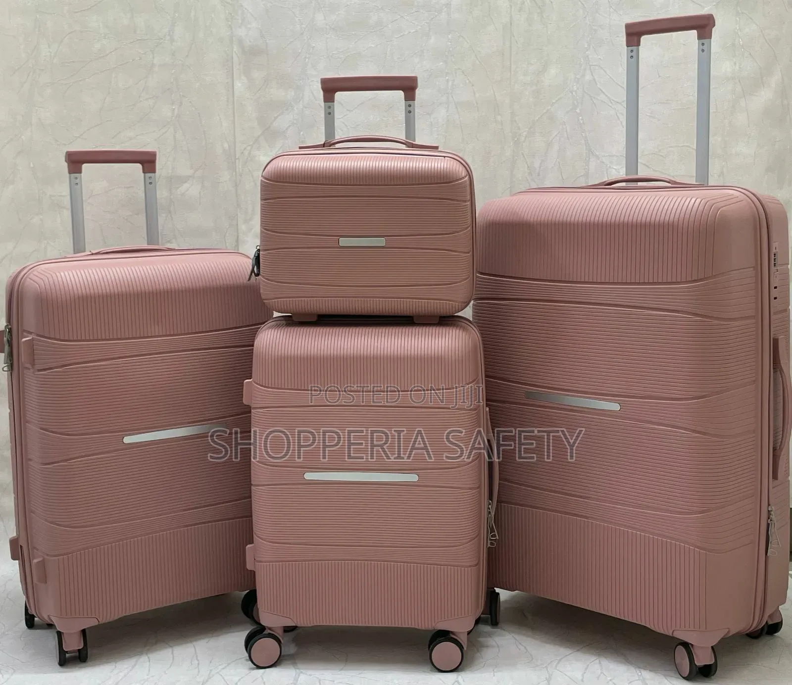 4in1 Unbreakable Luxurious Suitcase Fibre