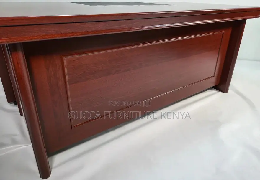 Office Tables:Mahogany Executive Office Desk With Pedestal