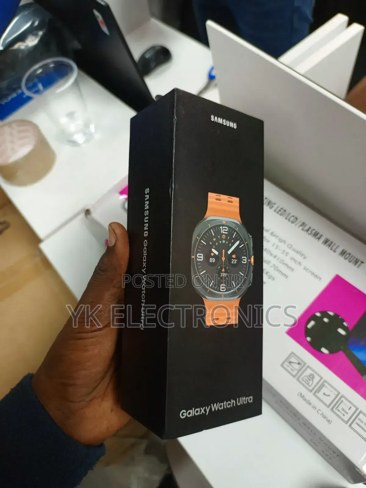 Samsung Galaxy Watch Ultra – Grey